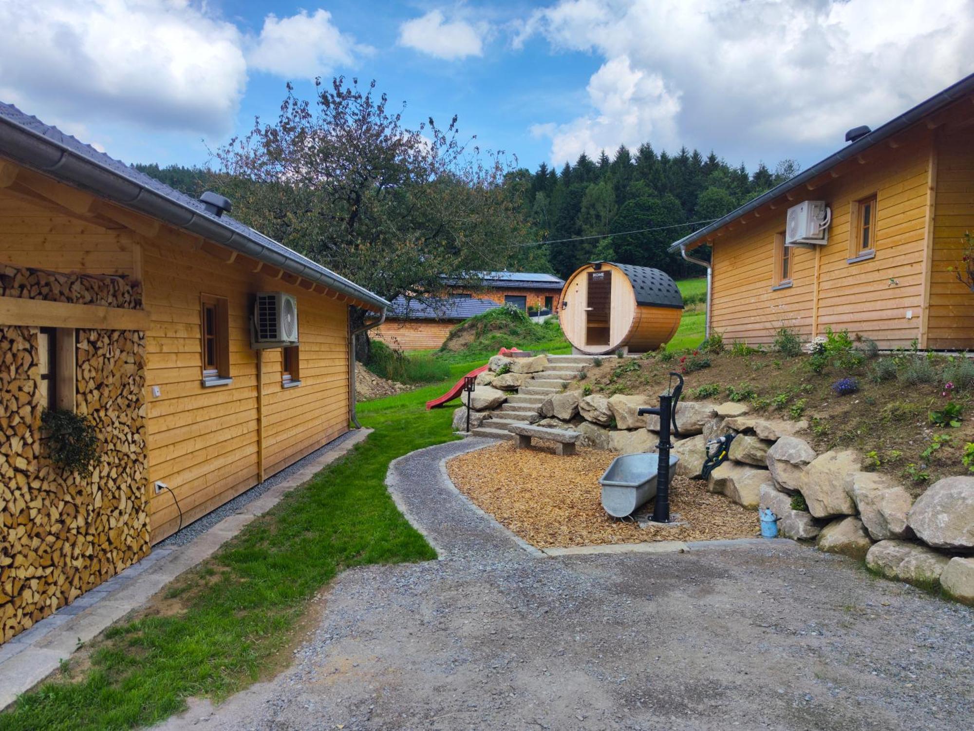 Vronichalets - Tiny Mit Sauna * Neukirchen (Lower Bavaria)